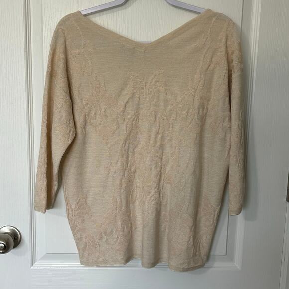Chico's Wms Med Cream Gold Metallic Embossed Knit Sweater Shimmer - Picture 2 of 8